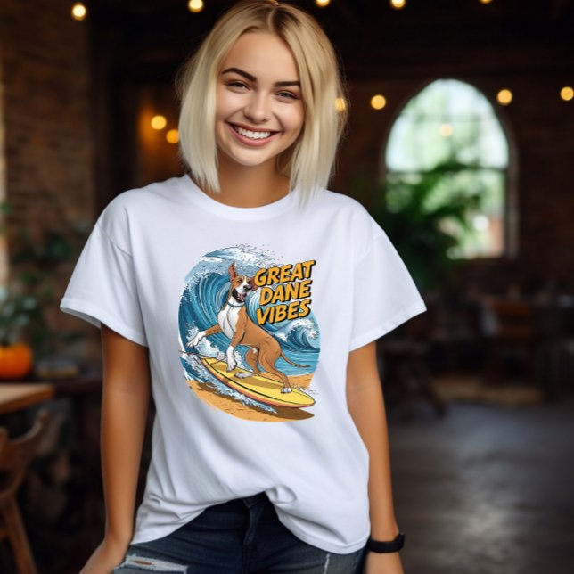 Surfing Great dane Pooch T Shirt (Skapare uppladdad)