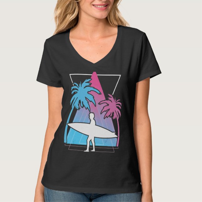 Surfing Handflatan Träd Surfboard Synthwave Waters T Shirt (Framsida)
