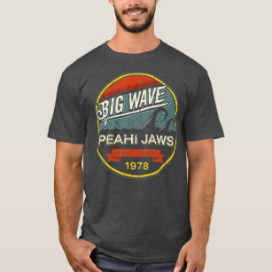 Surfing Hawaii Peahi Jaws Maui Hawaii Retro T Shirt