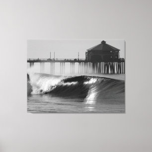 Surfing Huntington Beach Pier - Northside Canvastryck