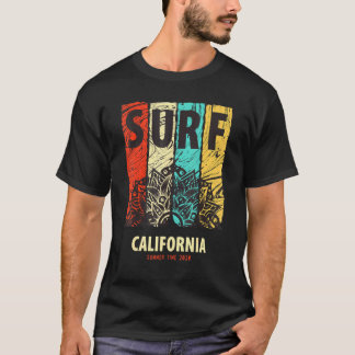Surfing Kalifornien Kust Sommar Åkning Vågor T Shirt