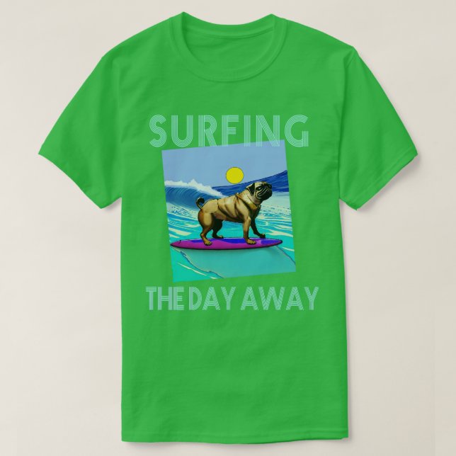 SURFING PUG T SHIRT (Design framsida)