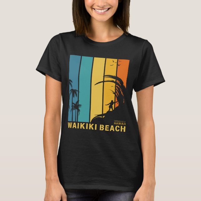 Surfing Waikiki Beach Honolulu Hawaii T Shirt (Framsida)