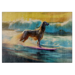 Surfning av afghansk hound Beach-färg