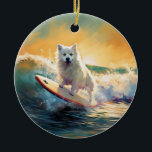 Surfning av amerikansk eskimo Beach-färg Julgransprydnad Keramik<br><div class="desc">Lägg dig i den lekande världen i hund äventyr med den här fängslande målningen. En andlig hund tar sig till vågar och kör skickligt surfan på en strand som kysstes av sol. Den sjudande konsten fångar på ett vackert sätt kärnan i den upphetsning som finns vid sidan av när hund...</div>
