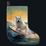 Surfning av amerikansk eskimo Beach-färg Liten Julstrumpa<br><div class="desc">Lägg dig i den lekande världen i hund äventyr med den här fängslande målningen. En andlig hund tar sig till vågar och kör skickligt surfan på en strand som kysstes av sol. Den sjudande konsten fångar på ett vackert sätt kärnan i den upphetsning som finns vid sidan av när hund...</div>