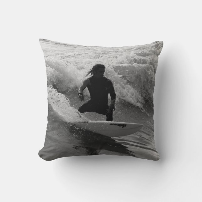 Surfning av den Vinkara gråskalan Kudde (Framsida)