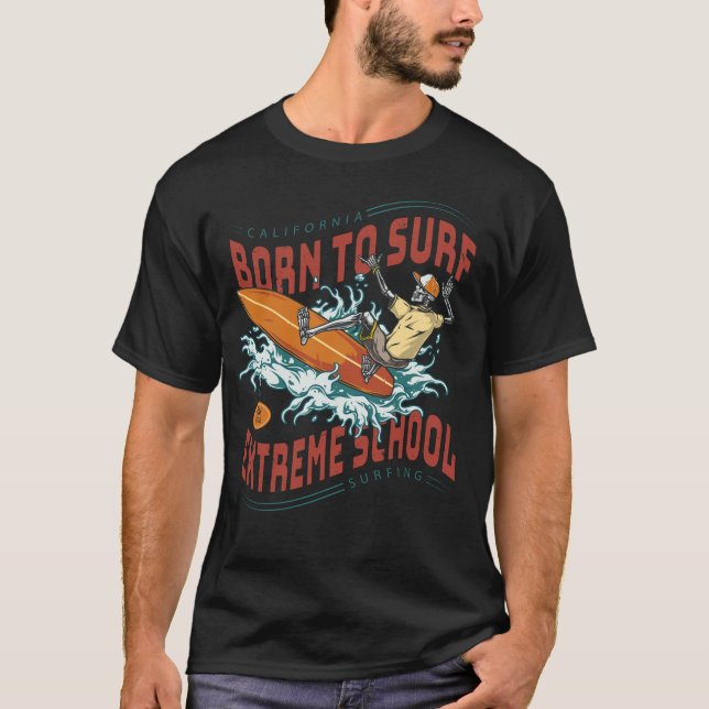 Surfning - född till Surfa T Shirt (Framsida)