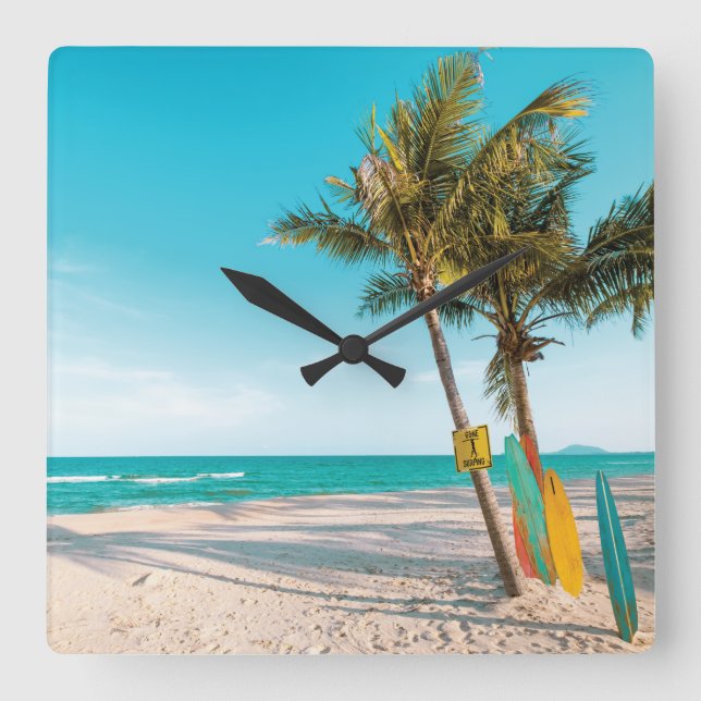 Surfor på stranden dekorativ kudde fyrkantig klocka (Framsida)