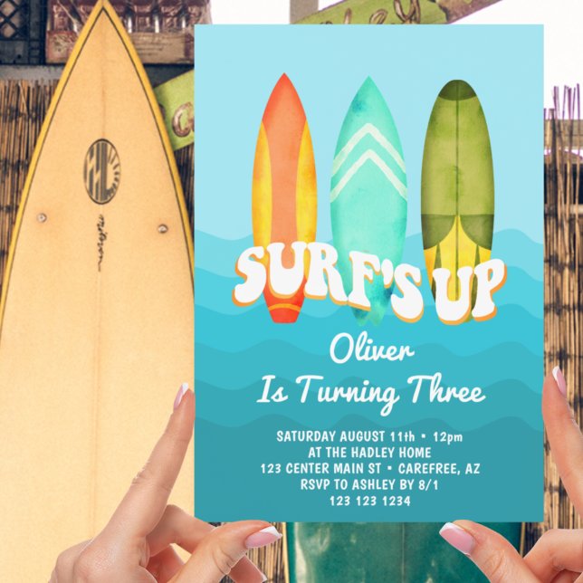 Surfs Up Surfboard Pojken 3-årsdag Inbjudningar (Skapare uppladdad)