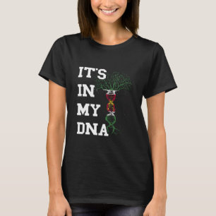 Surinam Det finns i min DNA-molekyl Surinamese i T Shirt