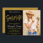 Surprise Gold Foil Birthday-inbjudan Inbjudningar<br><div class="desc">Surprise Black and Faux Gold Foil Elegant Birthday bjudande. Fotot i den här inbjudan kan uppdateras samt namn,  datum och plats.</div>