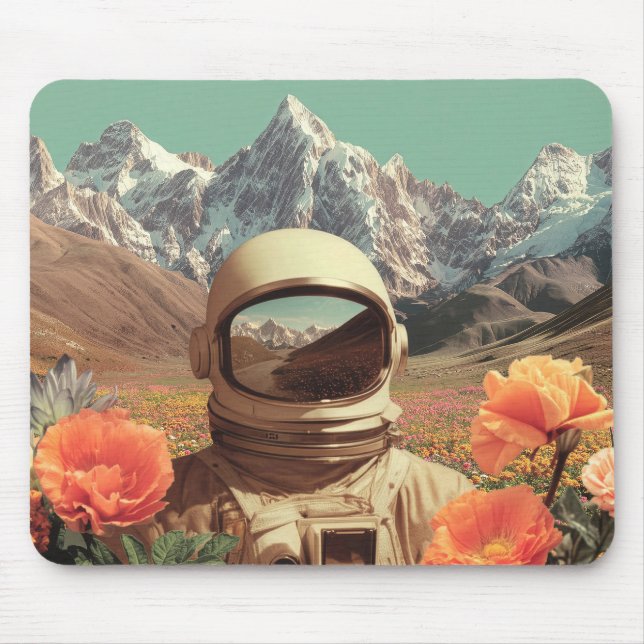 Surreal astronaut i blomsterfält musmatta (Framsidan)