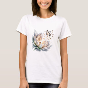 Surreal Butterfly: En flyglinje för 🦋 ✨ T Shirt
