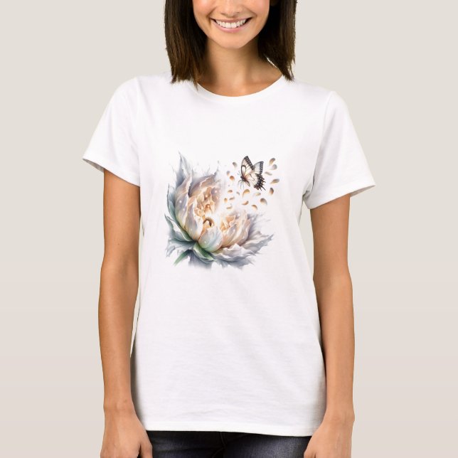 Surreal Butterfly: En flyglinje för 🦋 ✨ T Shirt (Framsida)