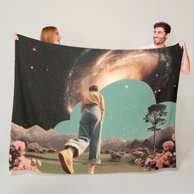 Surreal gestalt går in genom galaxporten fleecefilt (På plats)