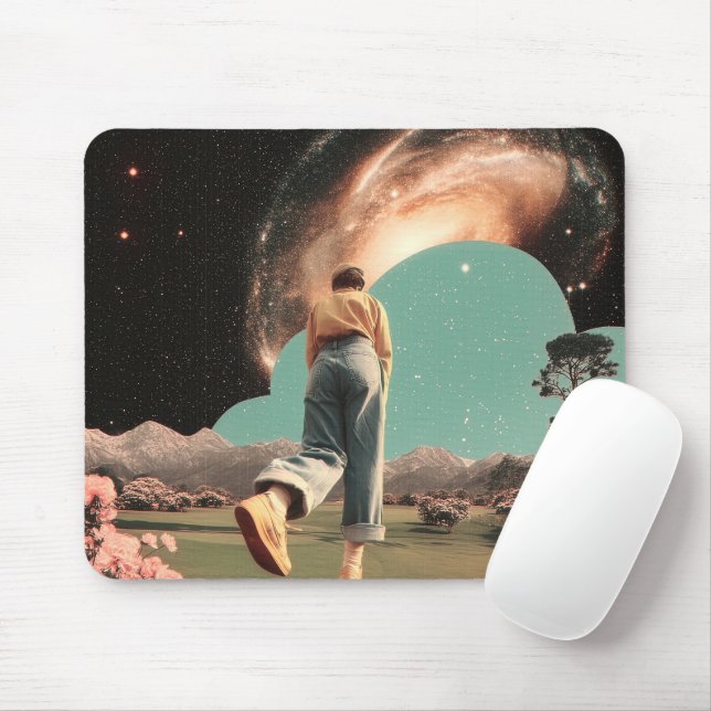 Surreal gestalt som går in i galaxporten musmatta (Med mus)