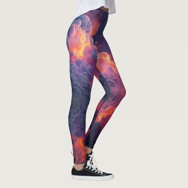 Surreal Glowing Sunset Clouds Reflected In Water Leggings (Höger)