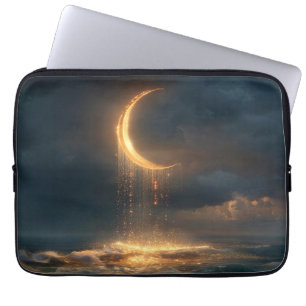 Surreal Golden Crescent Måne över havet Laptop Fodral