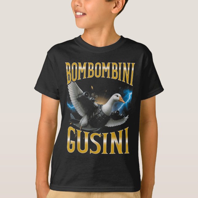 Surreal Italy Brainrot Meme Bombombini Gusini Fu T Shirt (Framsida)
