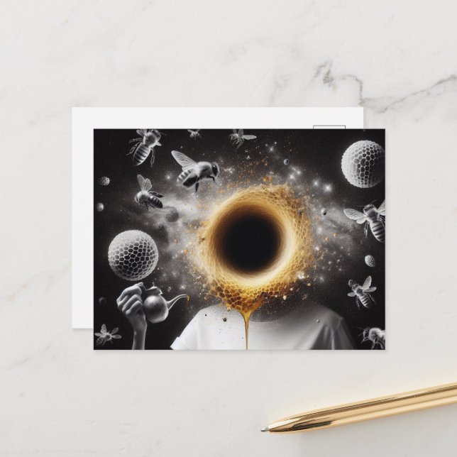 Surreal Woman and Bees Honeycomb Black Hål Vykort (Fram/Back In Situ)