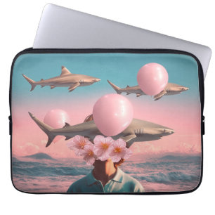 Surrealistiskt drömlandskap med hajar och ballonge laptop fodral
