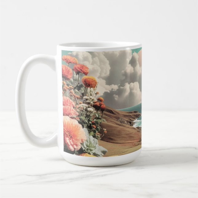 Surrealistiskt kustlandskap med blommor och moln kaffemugg (Vänster)