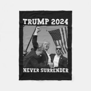 Surrender 2024 Shirt Spara America Trump Fleecefilt