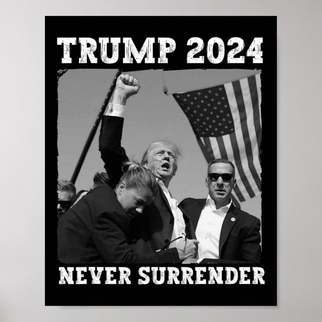 Surrender 2024 Shirt Spara America Trump Poster (Framsidan)