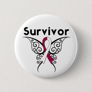 Survivor Tribal Butterfly med cancer i huvud och N Knapp