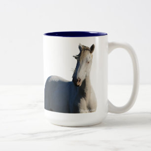 Survivor Vild Mustang Stallion of Steens Två-Tonad Mugg