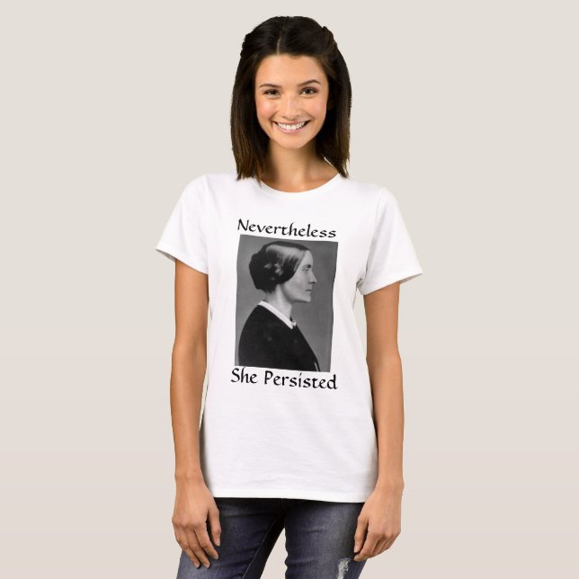 Susan B. Anthony - hon framhärdade! Tee Shirt (Hel framsida)