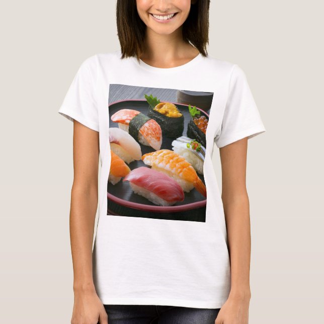 Sushi Circle – Japanese Round Dance T Shirt (Framsida)