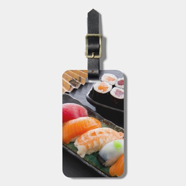 Sushi och rullar bagagebricka (Vertikal Framsida)