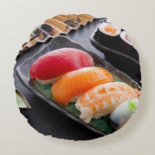 Sushi och rullar rund kudde