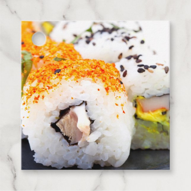 Sushi på en platta gåvor etiketter (Framsida)