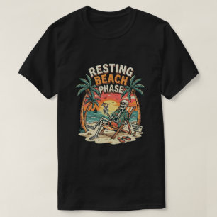 Sval Skelett Strand Avslappningsfas Roligt sommar T Shirt