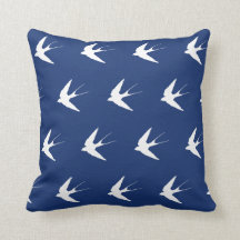 Svälj Mönster Pillow - vita fåglar