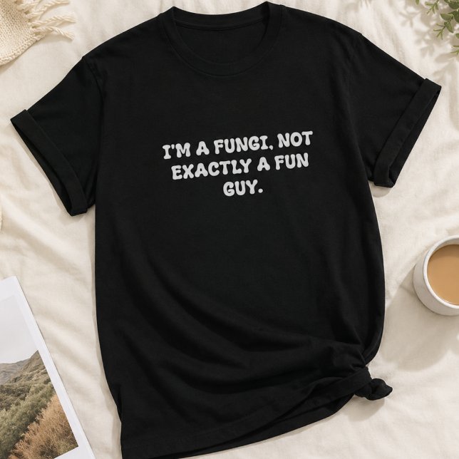 Svamp Sjov Guy Svamp Puns Typografi T Shirt (Skapare uppladdad)