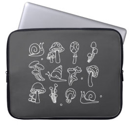 Svampar och Snigel Laptop sleeve