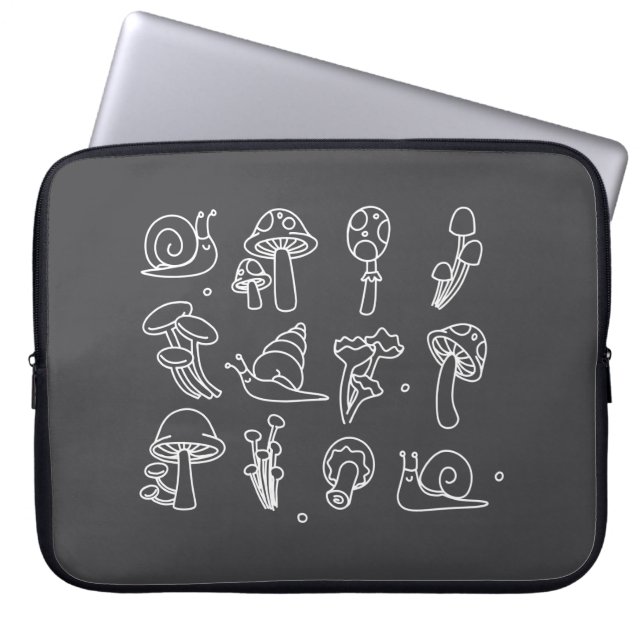 Svampar och Snigel Laptop sleeve (Framsidan)