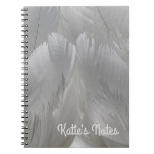 Svan Feathers Close-up Photograph Anpassningsbar N Anteckningsbok