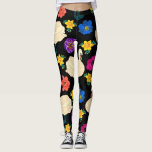 Svanar, blommor, handdragen svart bakgrund. leggings