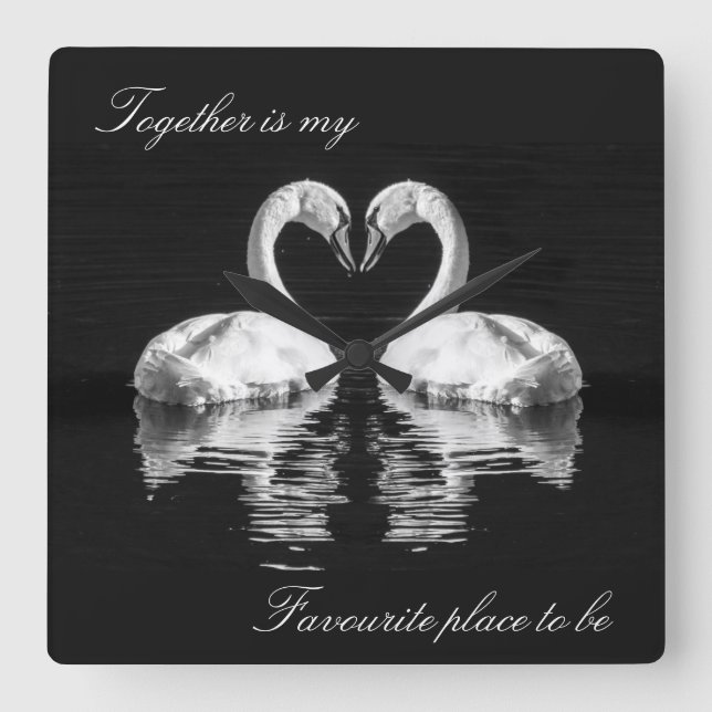 Svanar i kärlek vildklockan fyrkantig klocka (Framsida)