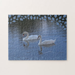 Svanar på Blue Sjö Puzzle Pussel