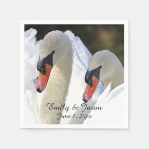 Svanar par pappersservett