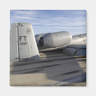 Svanen delar upp av A-10 en Thunderbolt II Magnet