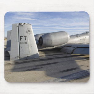 Svanen delar upp av A-10 en Thunderbolt II Musmatta