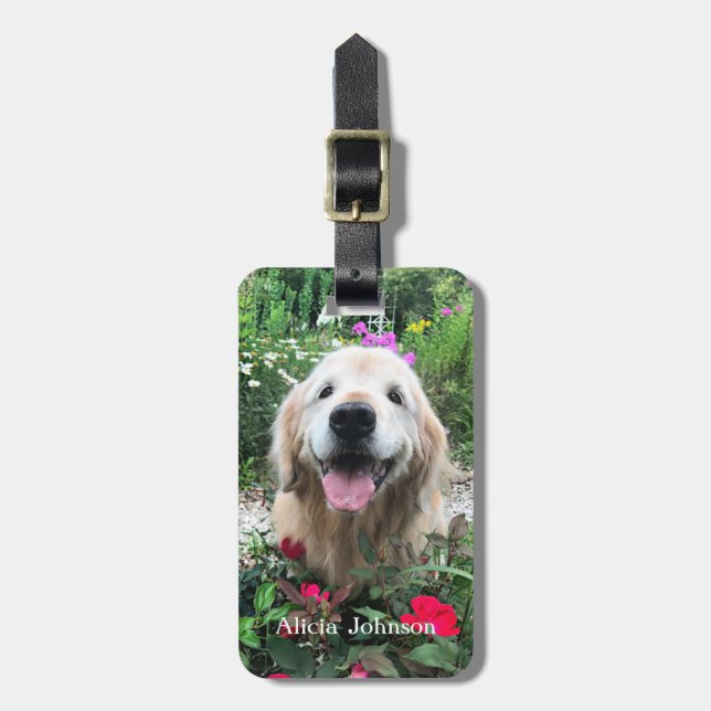 Sväng Golden Retriever Hund bland blommor Bagagebricka (Vertikal Framsida)