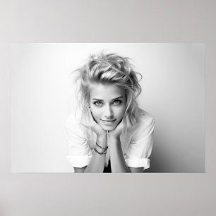 Sväng kvinna med huvudet i hennes händer B&W-foto Poster